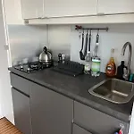 Plywajacy Houseboat 4u