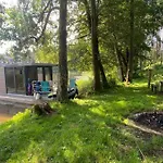 Plywajacy Houseboat 4u *