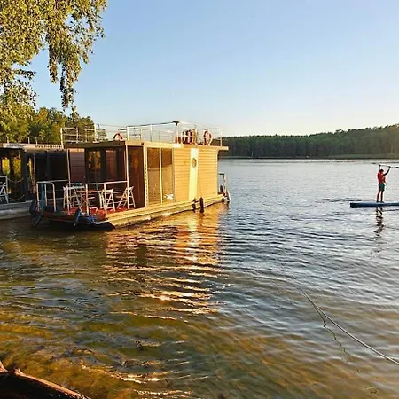 Plywajace Houseboat4u * Ruciane-Nida